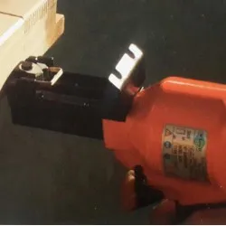 Nikema M38-extractor voor krammen type SK Nikema M38-extractor voor krammen type SK